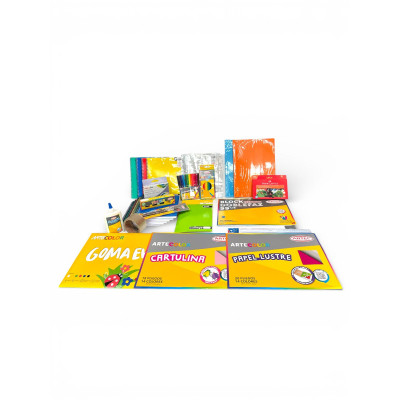 SET ESCOLAR CON CUADERNOS...