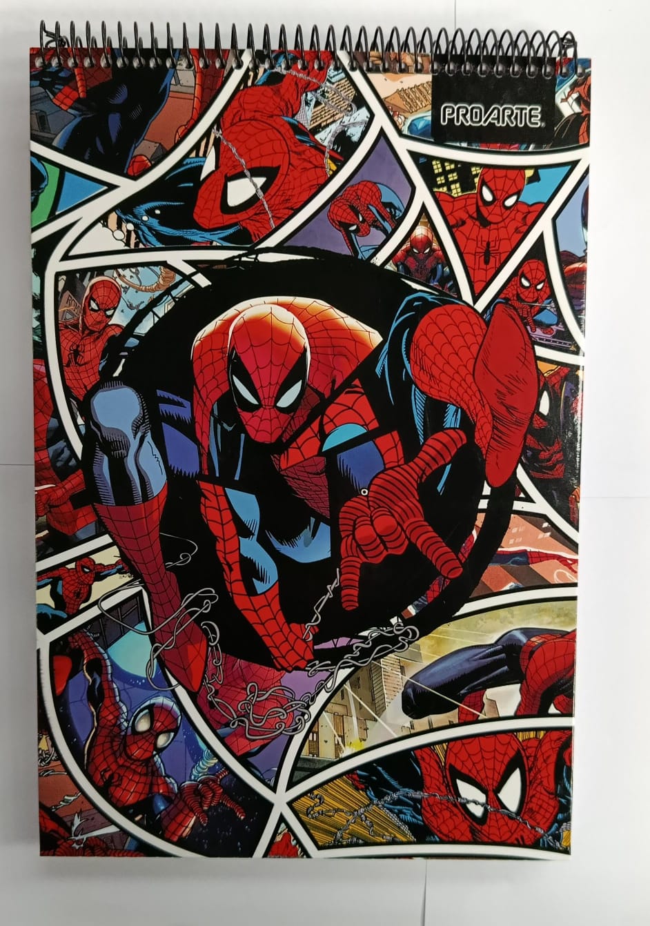 Croquera Spiderman 32x22 cm